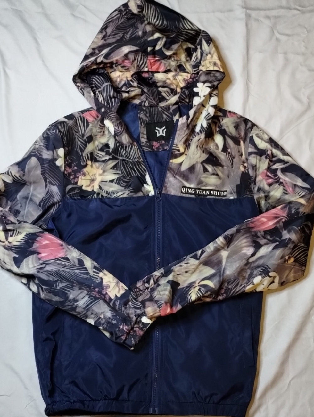 Floral Hooded Windbreaker Jacket in Navy & Multicolor SMALL